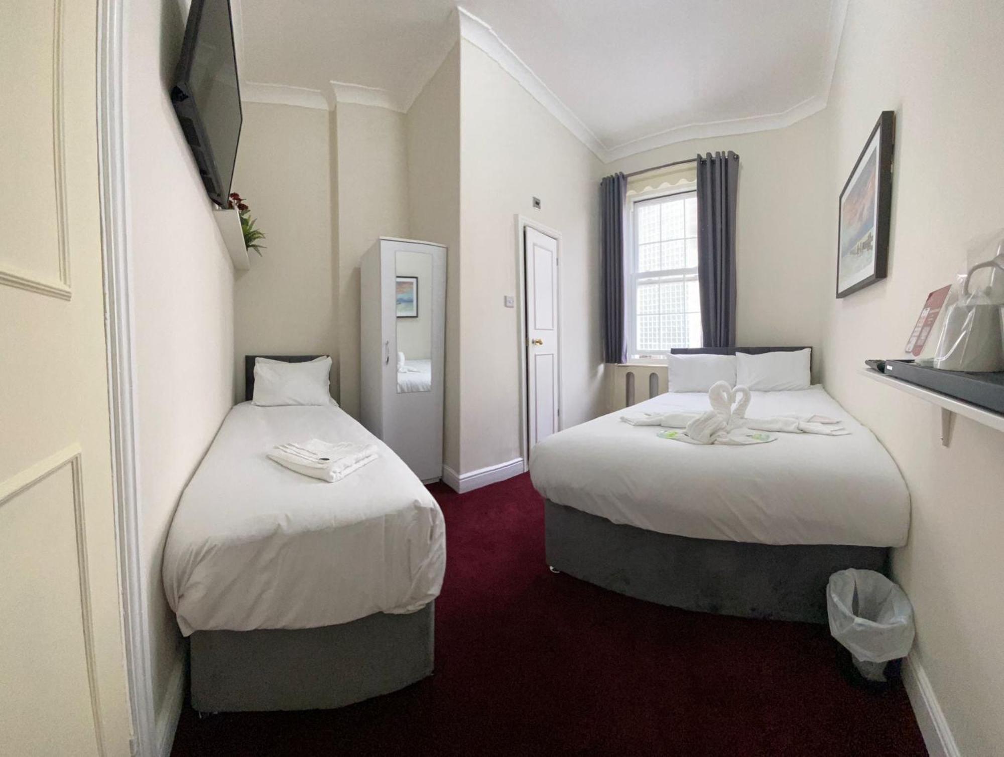 Oban Victoria Hotel London Ngoại thất bức ảnh
